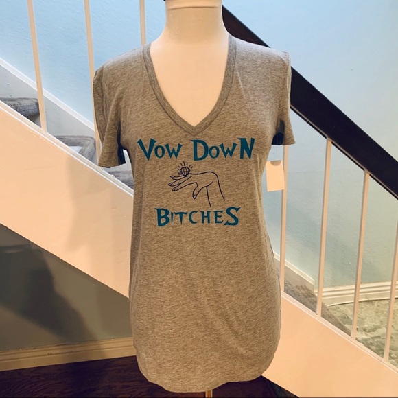 ABOUND “Vow Down B$tches” Tee • NWT! - Picture 2 of 6